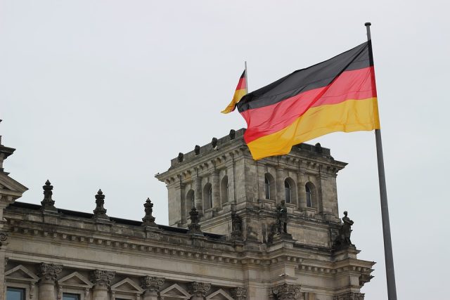 В Германии призвали начать обсуждение мирных переговоров по Украине