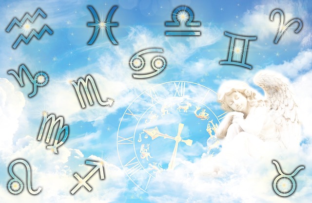 Астролог рассказала, какие знаки зодиака считаются лучшими друзьями